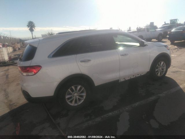 Photo 3 VIN: 5XYPG4A33JG430840 - KIA SORENTO 