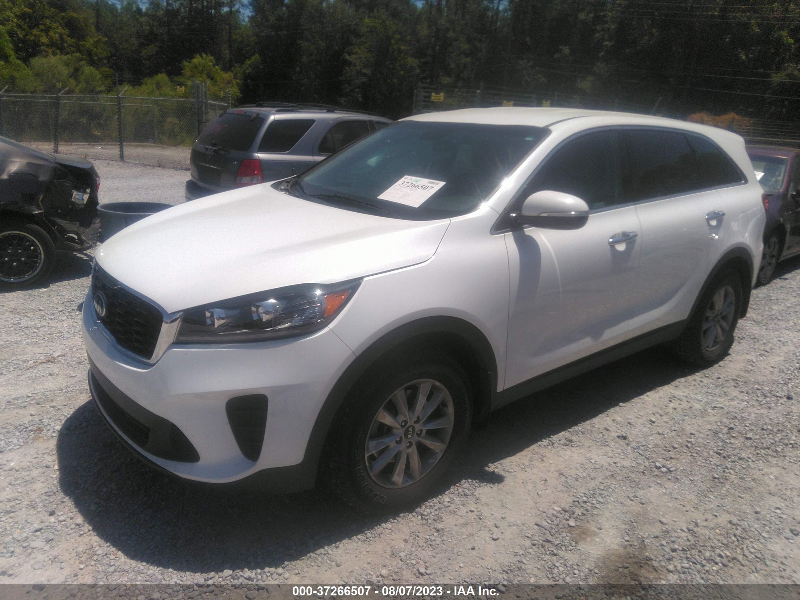 Photo 1 VIN: 5XYPG4A33KG534827 - KIA SORENTO 