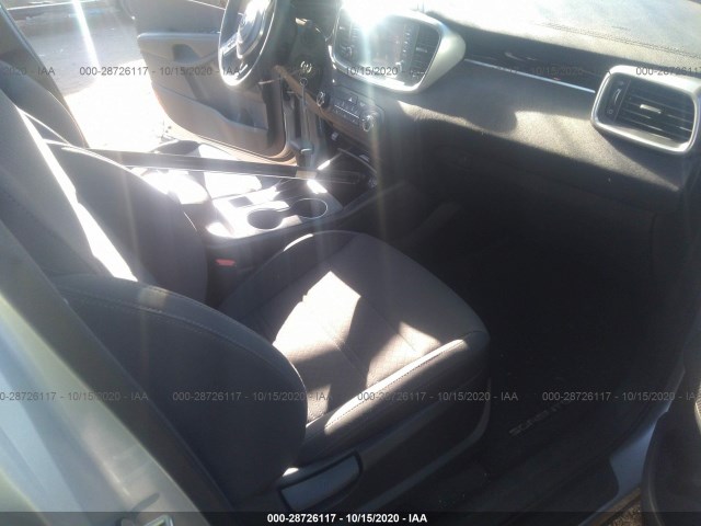 Photo 4 VIN: 5XYPG4A33KG540563 - KIA SORENTO 