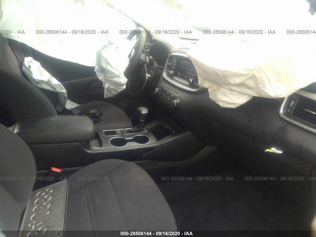 Photo 4 VIN: 5XYPG4A33KG582117 - KIA SORENTO 