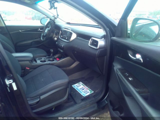 Photo 4 VIN: 5XYPG4A34GG091708 - KIA SORENTO 