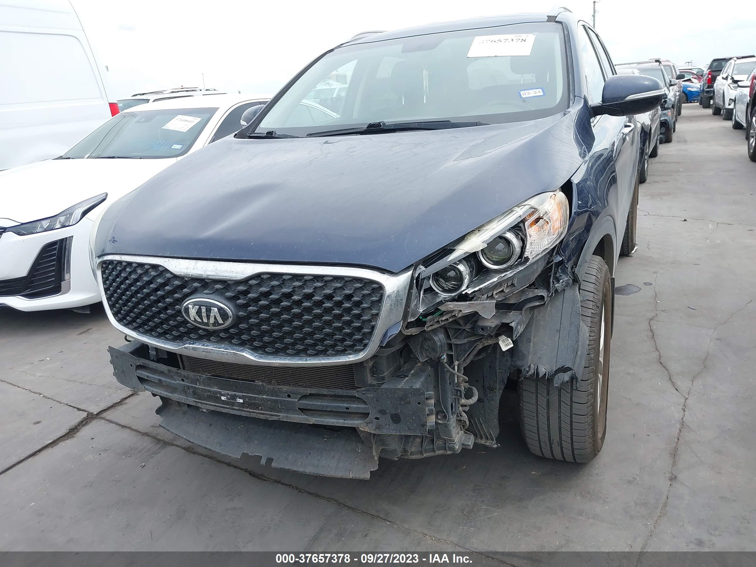 Photo 5 VIN: 5XYPG4A34GG121158 - KIA SORENTO 