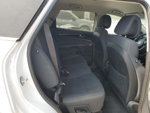 Photo 10 VIN: 5XYPG4A34GG121323 - KIA SORENTO LX 