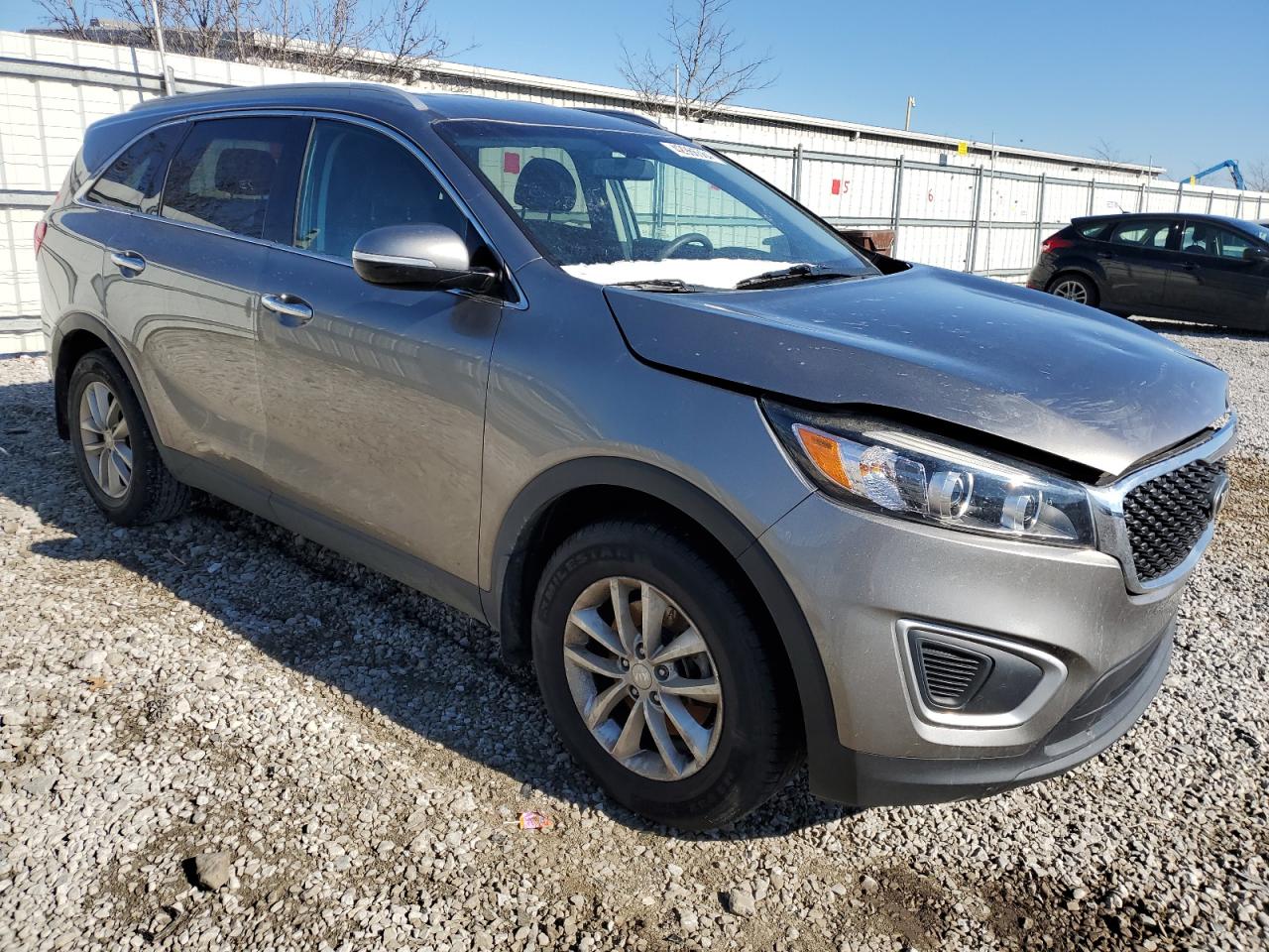 Photo 3 VIN: 5XYPG4A34JG350012 - KIA SORENTO 