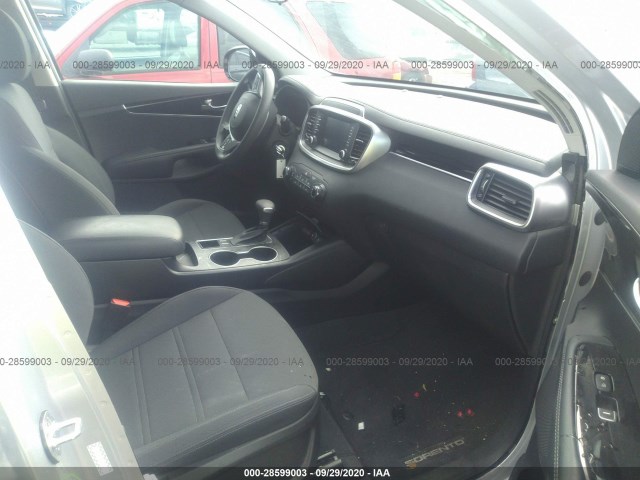 Photo 4 VIN: 5XYPG4A34KG581820 - KIA SORENTO 