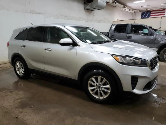 Photo 3 VIN: 5XYPG4A34KG591893 - KIA SORENTO L 