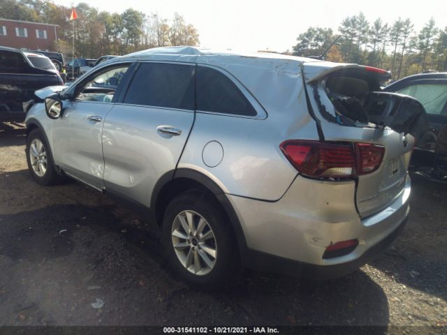 Photo 2 VIN: 5XYPG4A34KG595099 - KIA SORENTO 