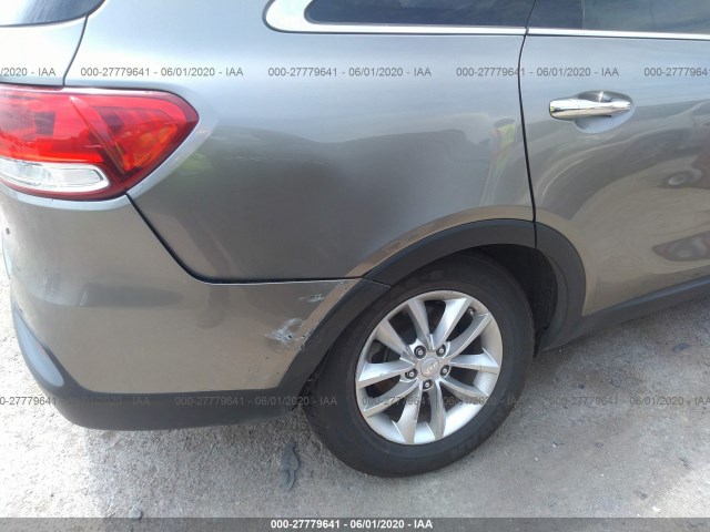 Photo 5 VIN: 5XYPG4A35GG010229 - KIA SORENTO 