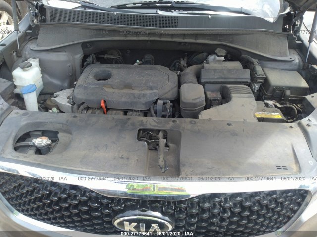 Photo 9 VIN: 5XYPG4A35GG010229 - KIA SORENTO 