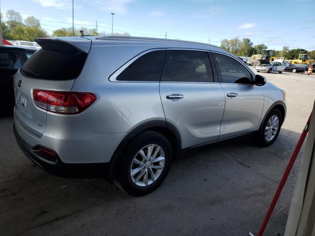 Photo 2 VIN: 5XYPG4A35GG019707 - KIA SORENTO 