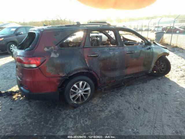 Photo 3 VIN: 5XYPG4A35GG057325 - KIA SORENTO 