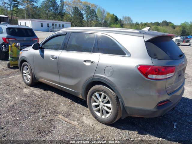 Photo 2 VIN: 5XYPG4A35GG061097 - KIA SORENTO 