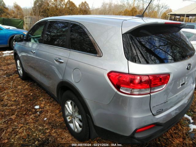 Photo 2 VIN: 5XYPG4A35GG090115 - KIA SORENTO 