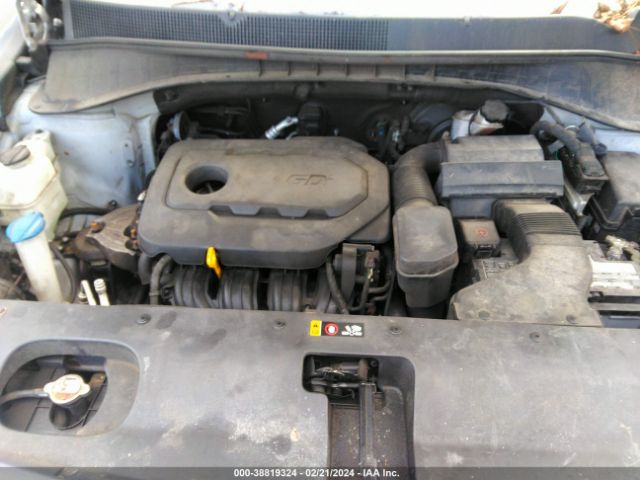 Photo 9 VIN: 5XYPG4A35GG090115 - KIA SORENTO 