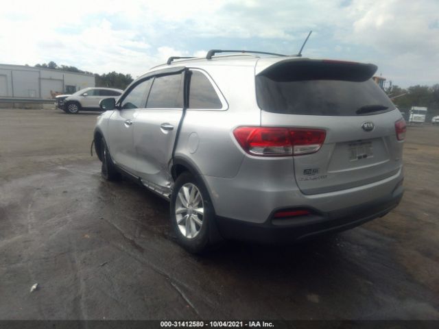 Photo 2 VIN: 5XYPG4A35HG217771 - KIA SORENTO 