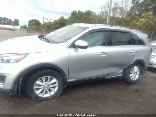 Photo 5 VIN: 5XYPG4A35HG217771 - KIA SORENTO 