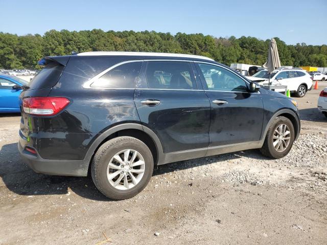 Photo 2 VIN: 5XYPG4A35JG338385 - KIA SORENTO LX 