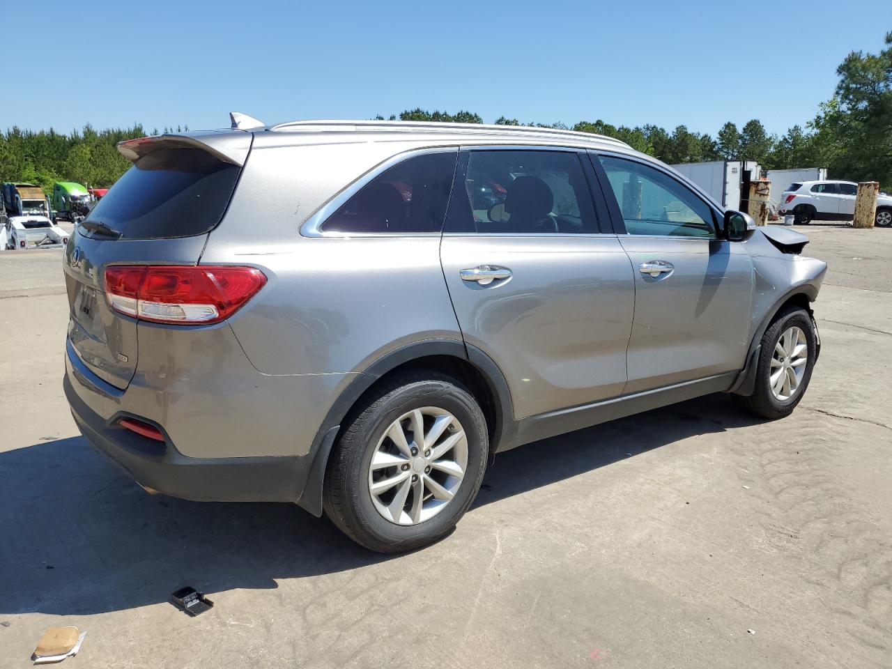 Photo 2 VIN: 5XYPG4A35JG407480 - KIA SORENTO 