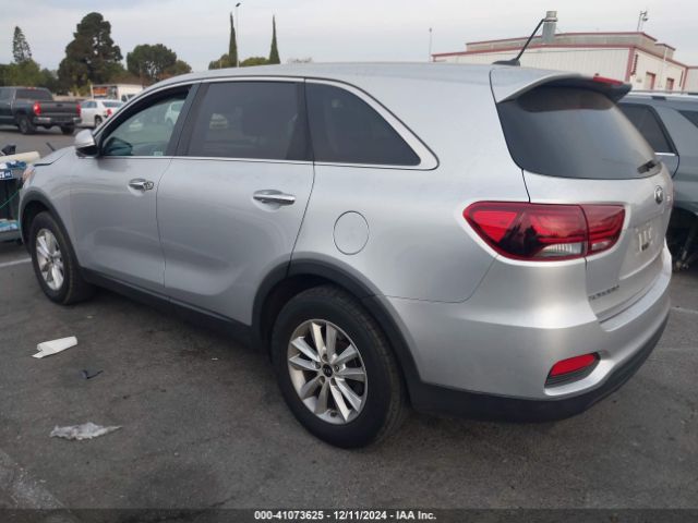 Photo 2 VIN: 5XYPG4A35KG538622 - KIA SORENTO 