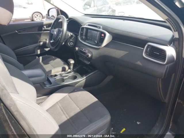 Photo 4 VIN: 5XYPG4A35KG592633 - KIA SORENTO 