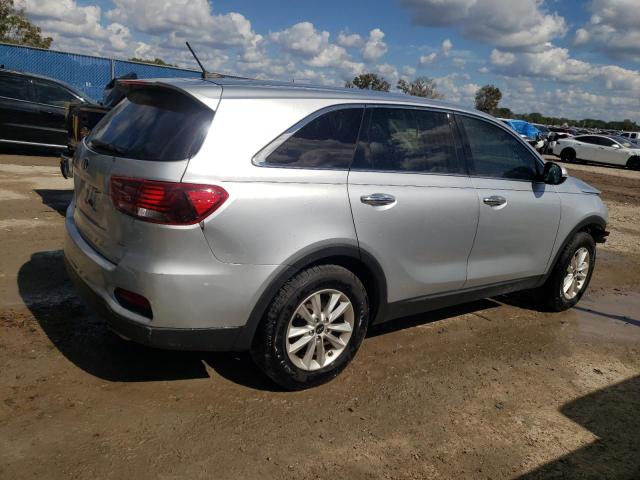 Photo 2 VIN: 5XYPG4A35KG592745 - KIA SORENTO 