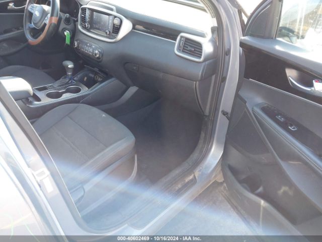 Photo 4 VIN: 5XYPG4A35KG602528 - KIA SORENTO 