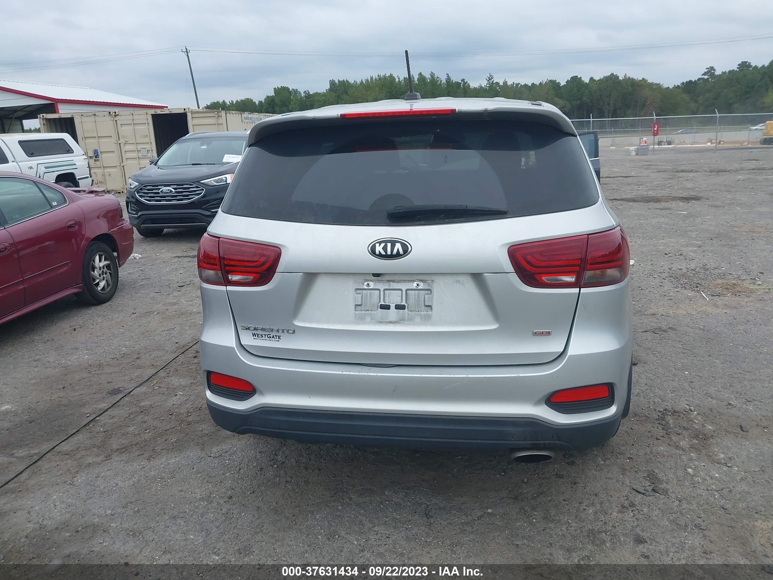 Photo 15 VIN: 5XYPG4A35LG633800 - KIA SORENTO 