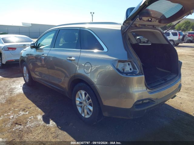 Photo 2 VIN: 5XYPG4A36GG014211 - KIA SORENTO 