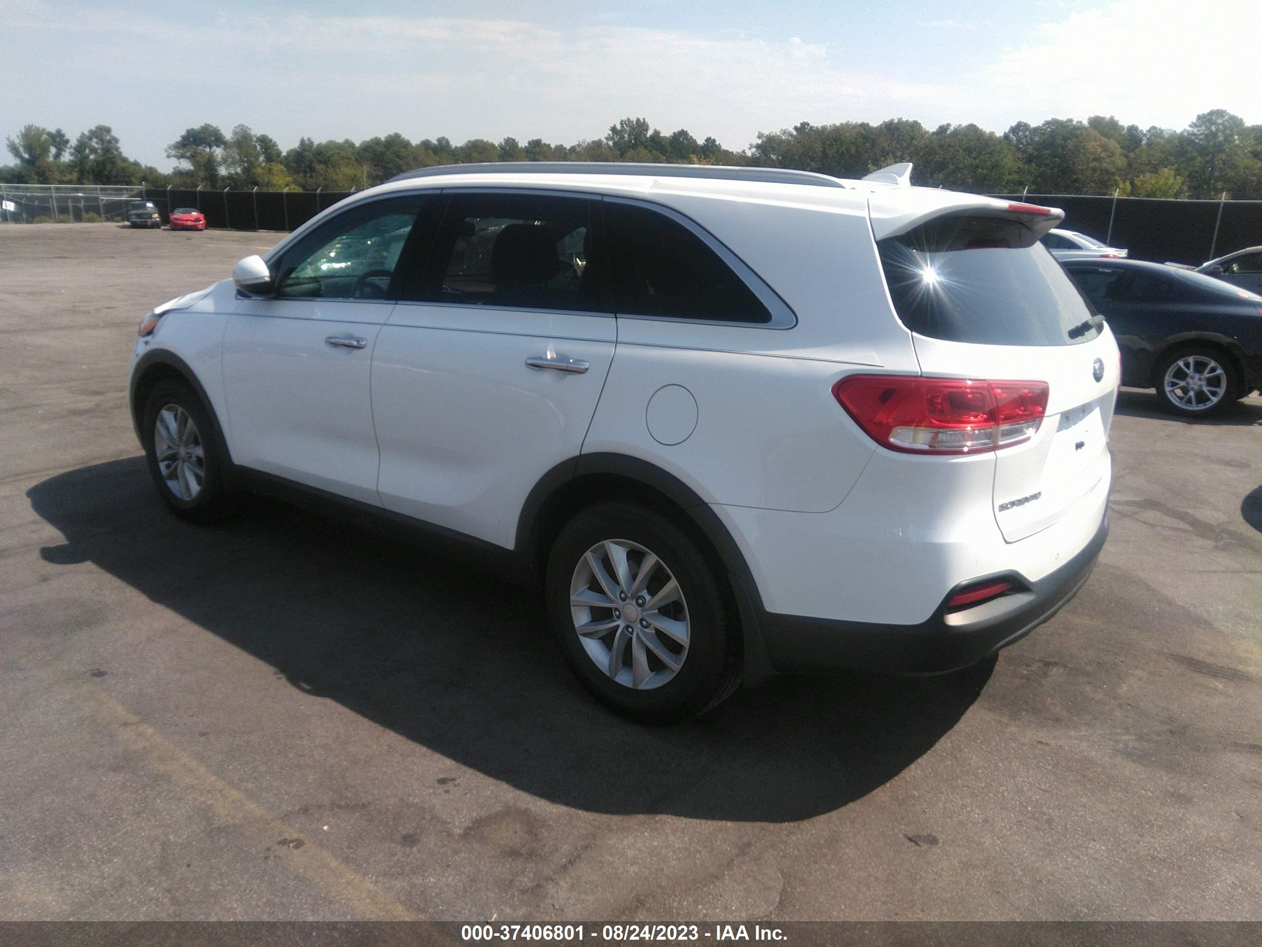 Photo 2 VIN: 5XYPG4A36GG113448 - KIA SORENTO 