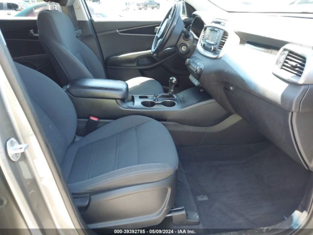 Photo 4 VIN: 5XYPG4A36GG166246 - KIA SORENTO 