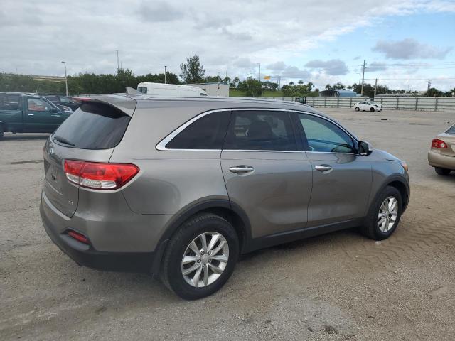 Photo 2 VIN: 5XYPG4A36GG167302 - KIA SORENTO LX 