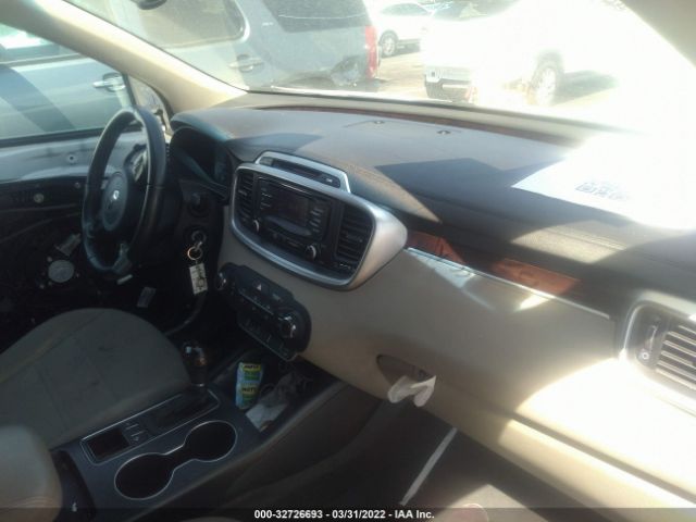 Photo 4 VIN: 5XYPG4A36GG177957 - KIA SORENTO 