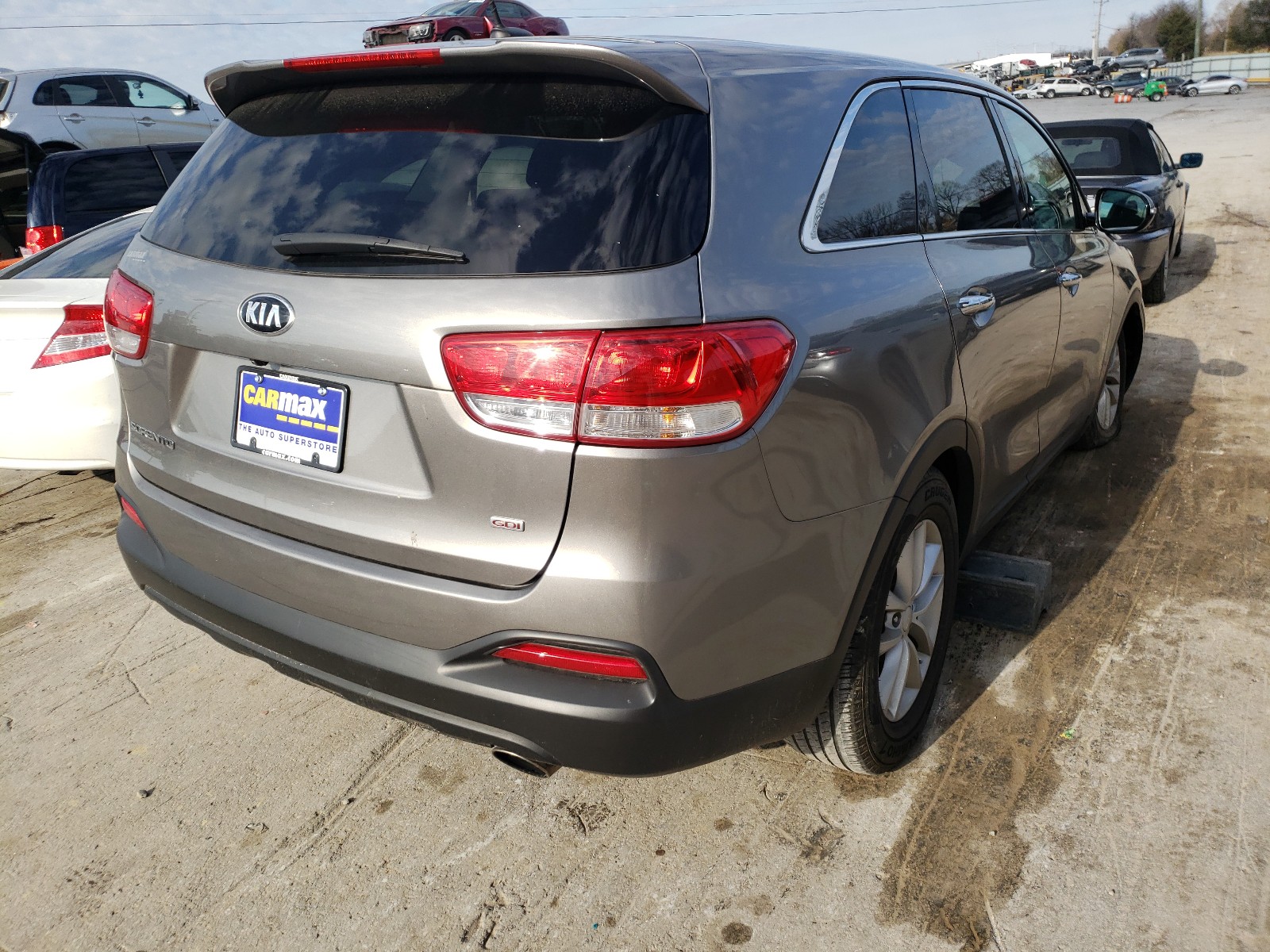 Photo 3 VIN: 5XYPG4A36JG426846 - KIA SORENTO LX 