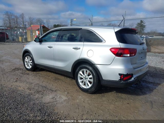 Photo 2 VIN: 5XYPG4A36KG585075 - KIA SORENTO 