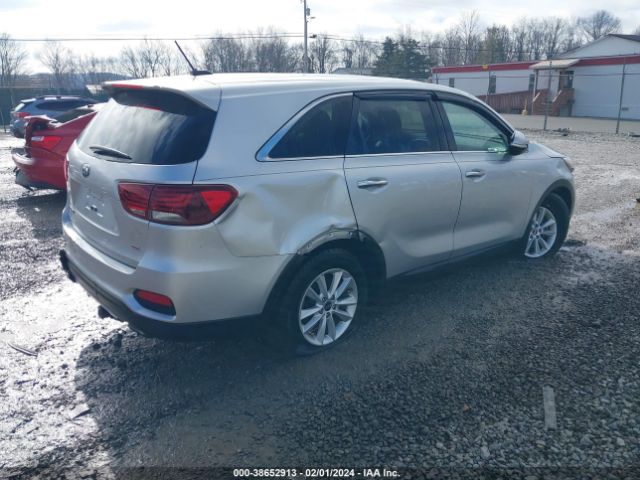 Photo 3 VIN: 5XYPG4A36KG585075 - KIA SORENTO 