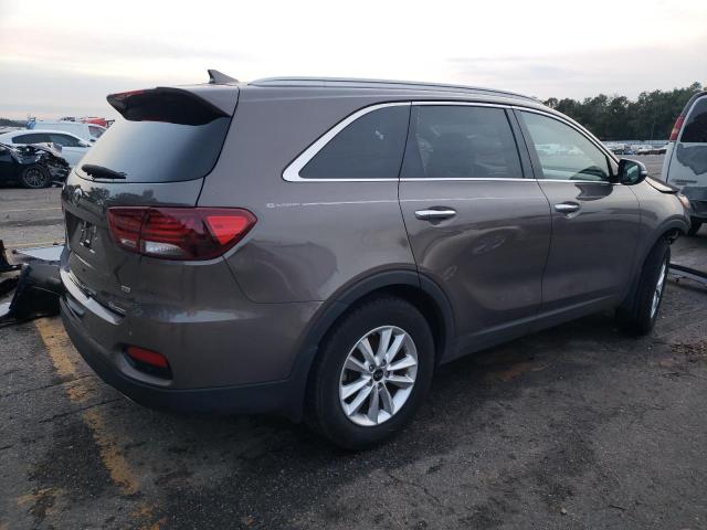 Photo 2 VIN: 5XYPG4A36KG596156 - KIA SORENTO 