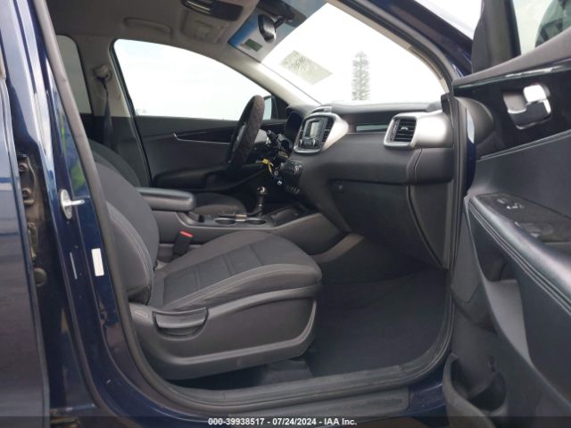 Photo 4 VIN: 5XYPG4A37GG137709 - KIA SORENTO 