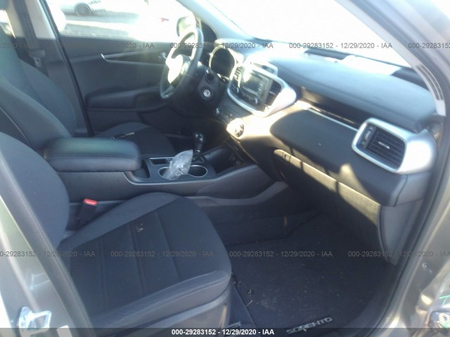 Photo 4 VIN: 5XYPG4A37HG213608 - KIA SORENTO 