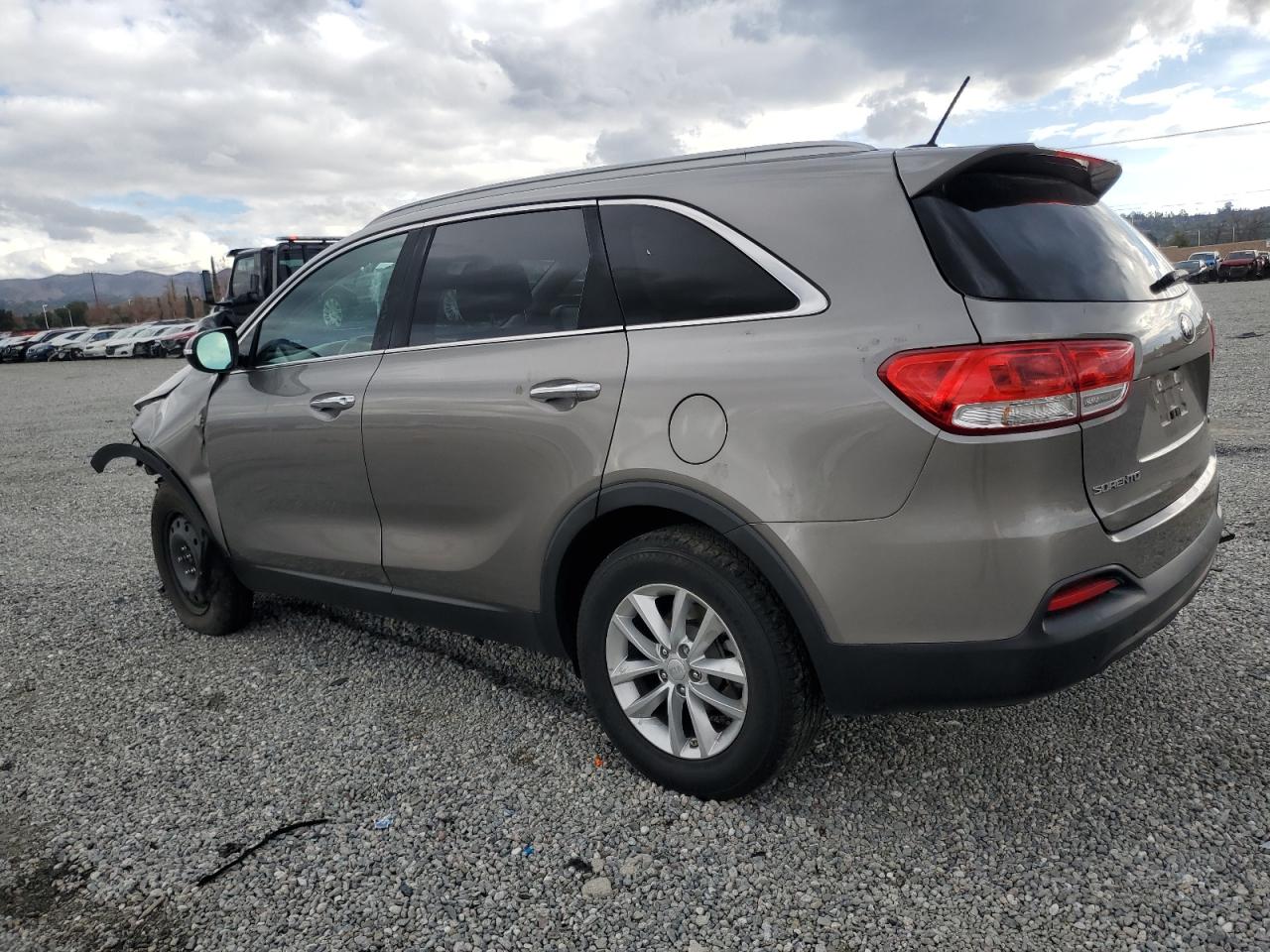 Photo 1 VIN: 5XYPG4A37HG263909 - KIA SORENTO 