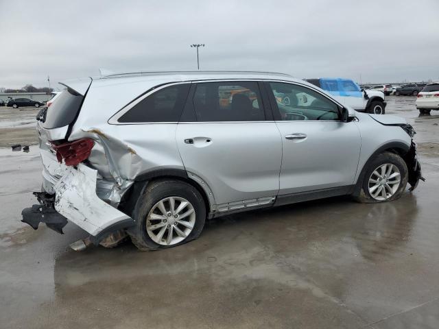 Photo 2 VIN: 5XYPG4A37HG270701 - KIA SORENTO 