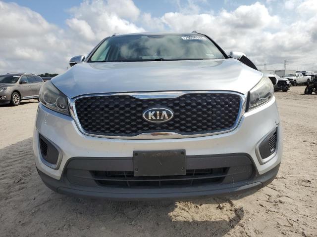 Photo 4 VIN: 5XYPG4A37HG329469 - KIA SORENTO LX 