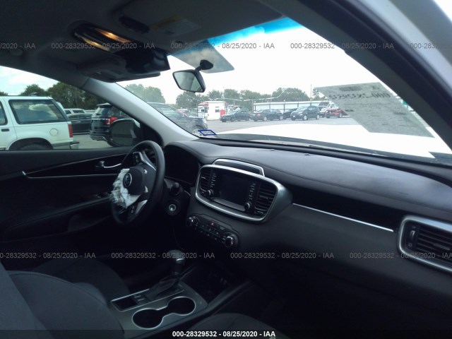 Photo 4 VIN: 5XYPG4A37KG555017 - KIA SORENTO 