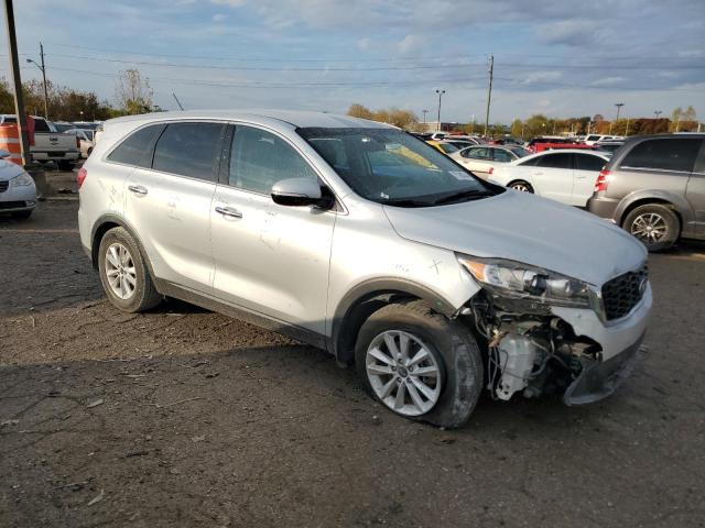 Photo 3 VIN: 5XYPG4A37KG583142 - KIA SORENTO L 