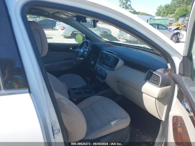 Photo 4 VIN: 5XYPG4A38GG009592 - KIA SORENTO 