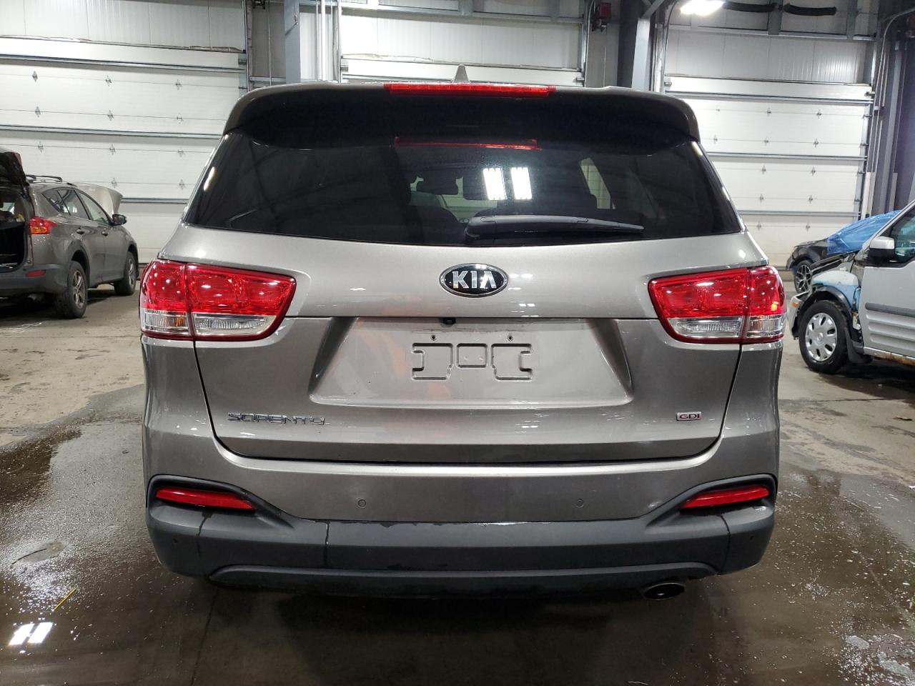 Photo 5 VIN: 5XYPG4A38GG034296 - KIA SORENTO 