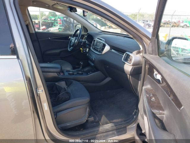 Photo 4 VIN: 5XYPG4A38GG047419 - KIA SORENTO 