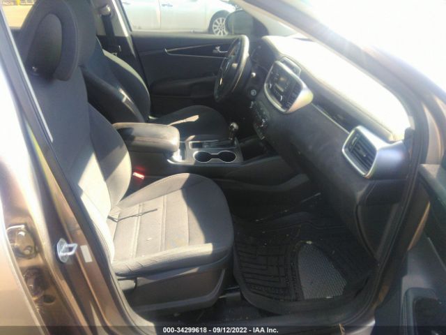 Photo 4 VIN: 5XYPG4A38GG116948 - KIA SORENTO 