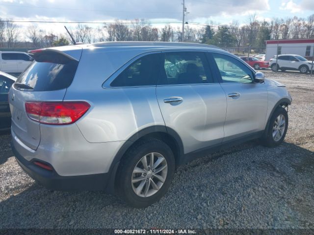 Photo 3 VIN: 5XYPG4A38HG234547 - KIA SORENTO 