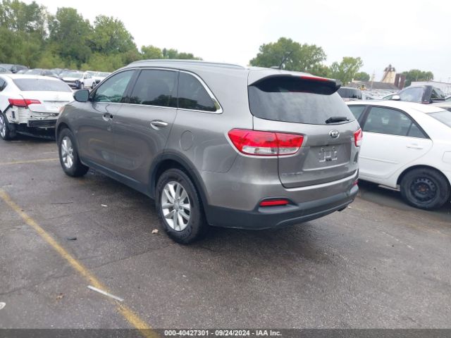 Photo 2 VIN: 5XYPG4A38HG299057 - KIA SORENTO 