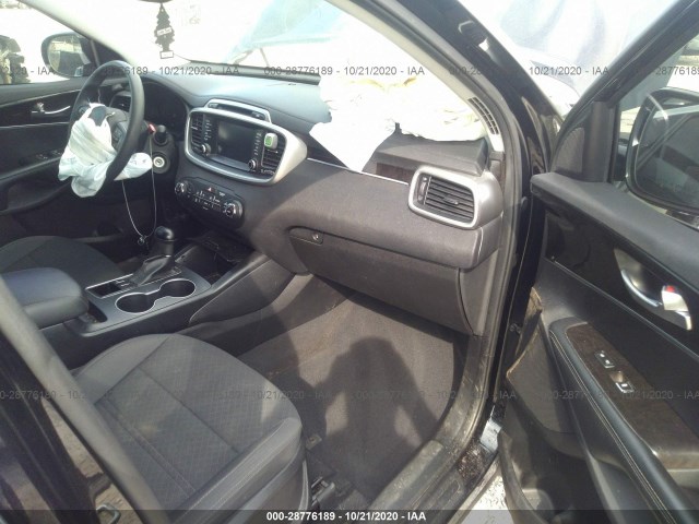 Photo 4 VIN: 5XYPG4A38JG402581 - KIA SORENTO 